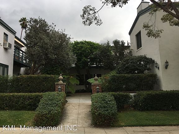 5th image of 1102 Brent Ave