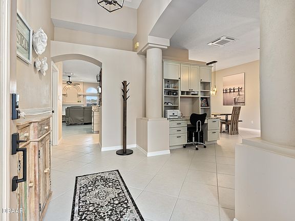 5th image of 1221 Sunningdale Ln