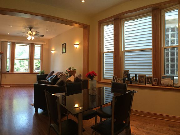3rd image of 2908 N Talman Ave #1