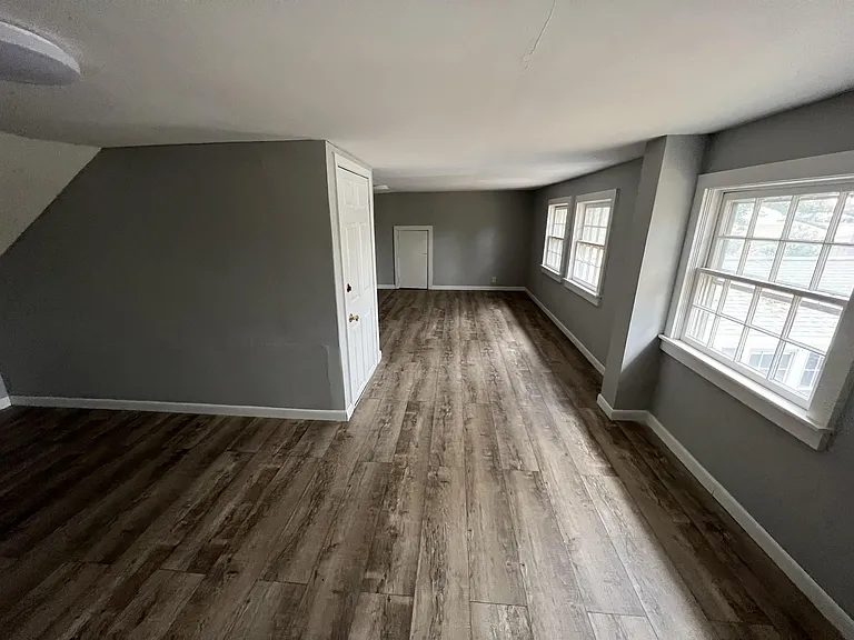 67 W End Ave — Photo 1