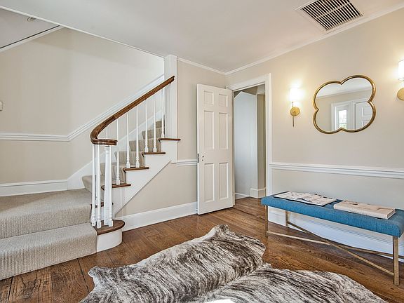 2 Oneida St Rye, NY 10580   (2 Of    26).JPG