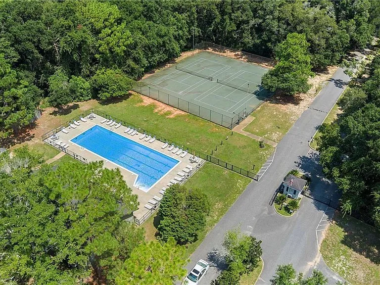 337 Riverbend Dr — Photo 30