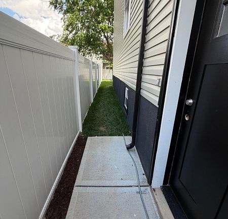 2nd image of 170 N 18th St