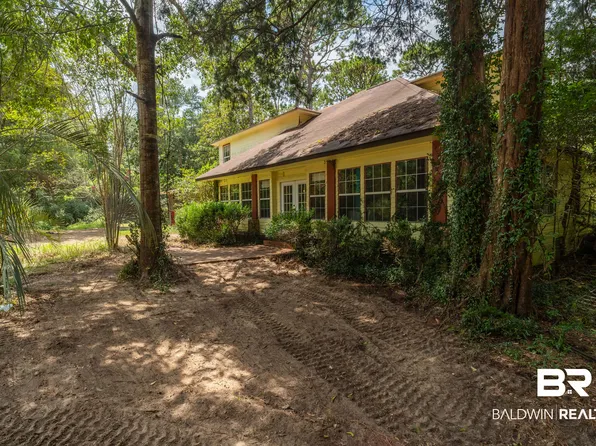 25193 Hilltop Ln, Loxley, AL 36551