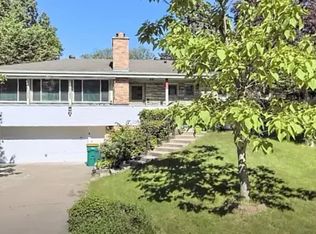 3702 Abbott Ave N, Robbinsdale, MN 55422