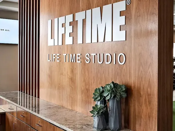 1 West Street image 7 of 13