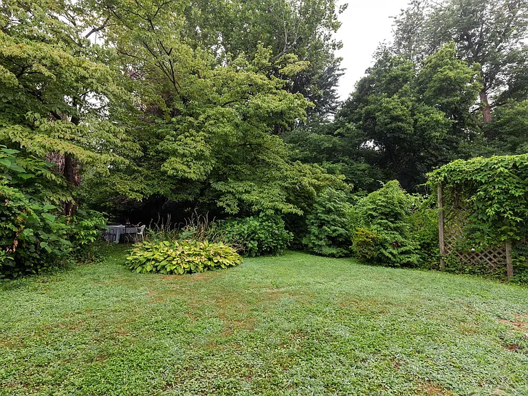 4710 Springfield Ave — Photo 3