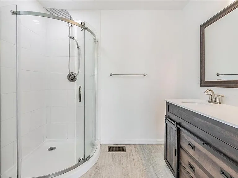 1264 Pierce St — Photo 10