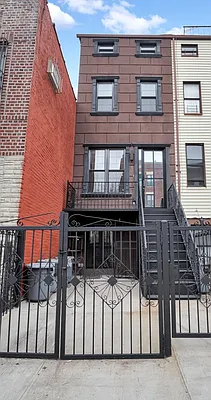 Sold by Curated by Soiti LLC | media 4