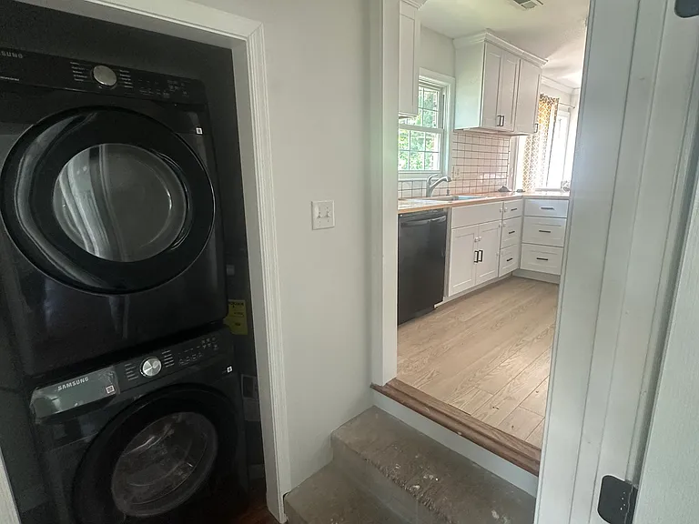 4646 Manchester Dr — Photo 14