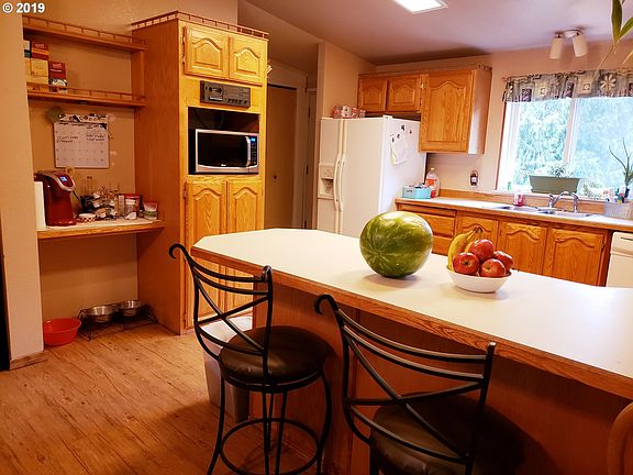 4th image of 103 Kester Dr