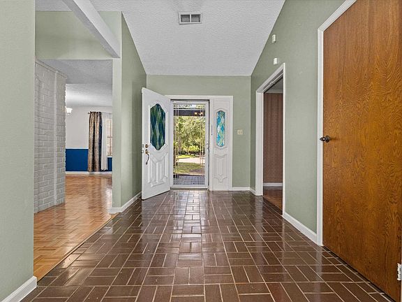 4th image of 5820 Foxcroft Rd