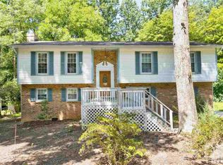 1206 Lochcarron Ln, Cary, NC 27511