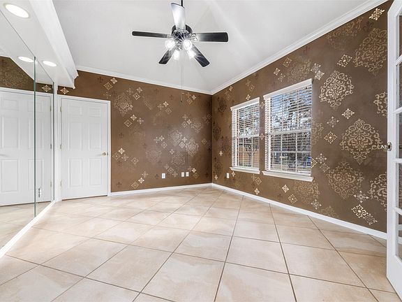 5th image of 2406 Spanish Oak Hill Ct
