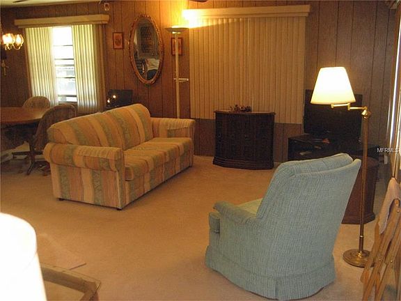 5th image of 916 49th Avenue Dr W