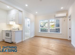 5503 W Romaine St #102, Los Angeles, CA 90038
