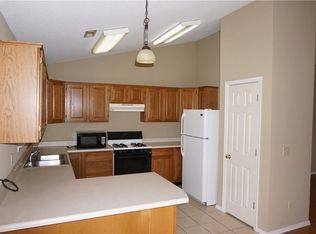 4847 W Ponca St, Fayetteville, AR 72704