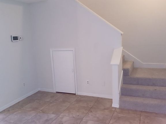 4th image of 7641 Melissa Ct N