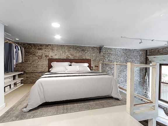 5th image of 2088 Madison Ave APT 1A