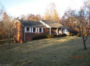1011 Brooks Rd, Reidsville, NC 27320