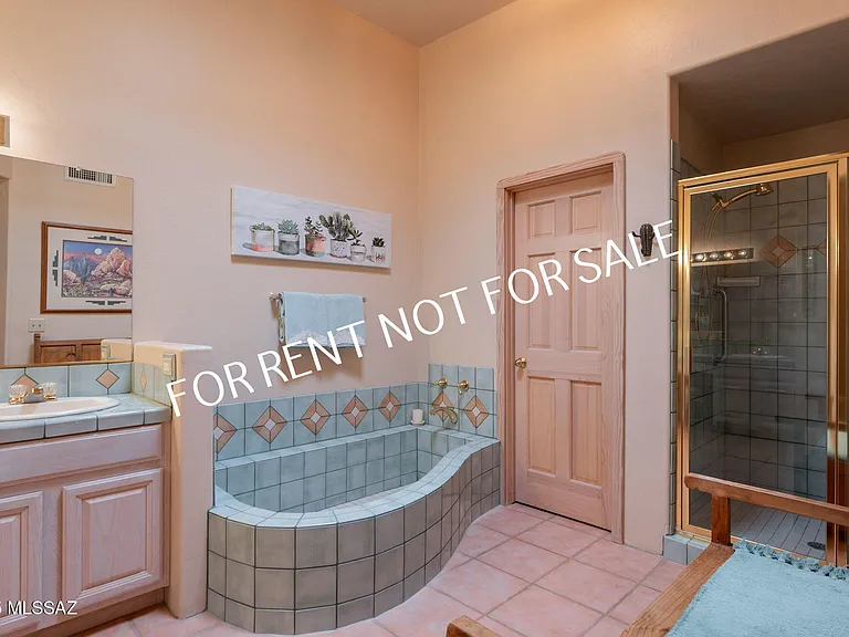 9876 N Ridge Shadow Pl — Photo 30