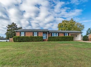 3821 Greenway Dr, Trinity, NC 27370