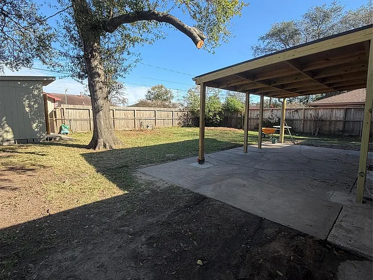 1206 Stonecrest Dr — Photo 13