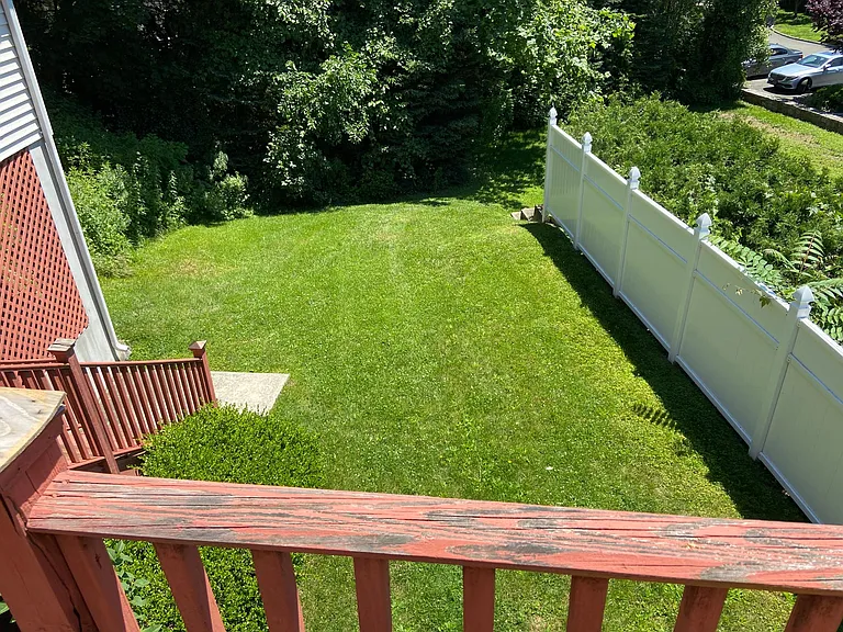 41 Le Grande Ave — Photo 25