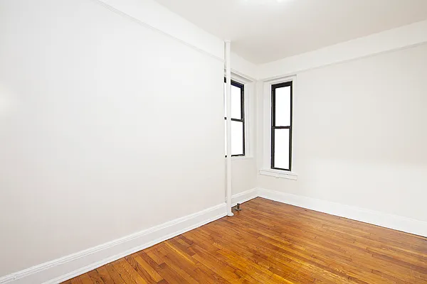 Rented by R New York | media 4