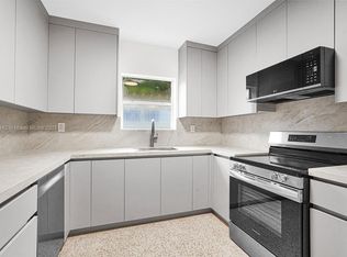 341 NW 43rd St, Miami, FL 33127