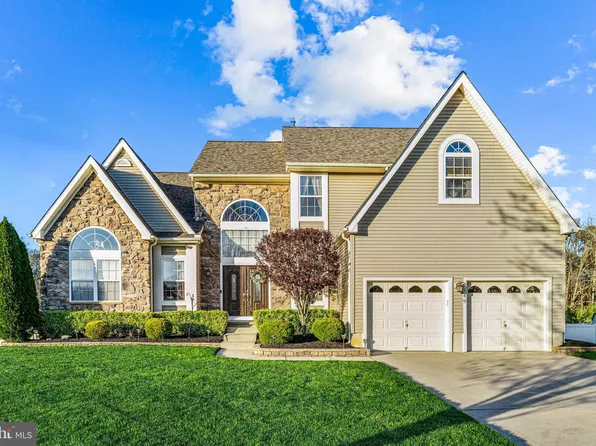 149 Desilvio Dr, Sicklerville, NJ 08081