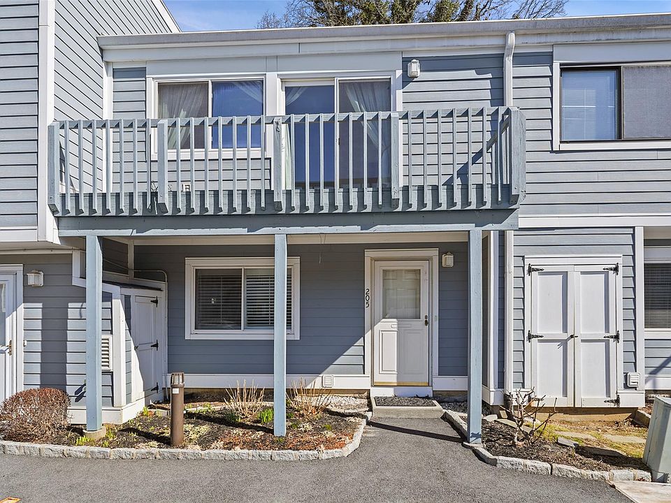 1st image of 25 Barker Street #205