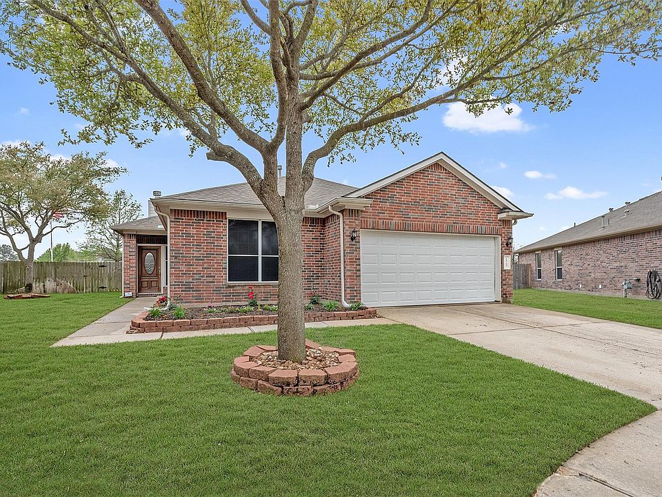 1st image of 14703 Salamanca Ct