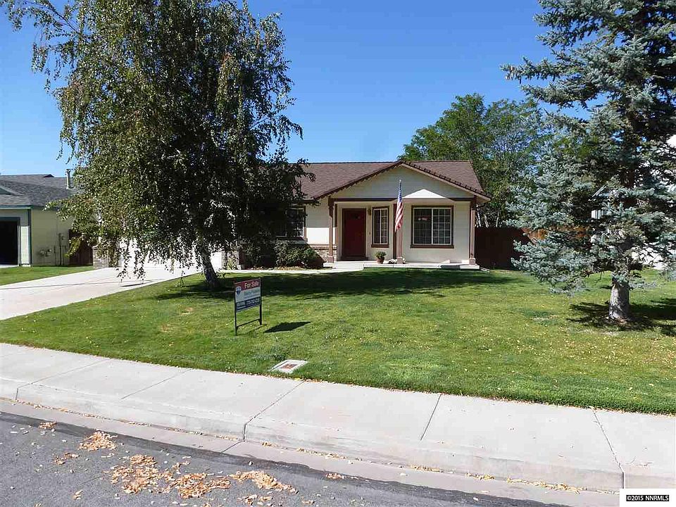 1st image of 3615 Oakridge Dr