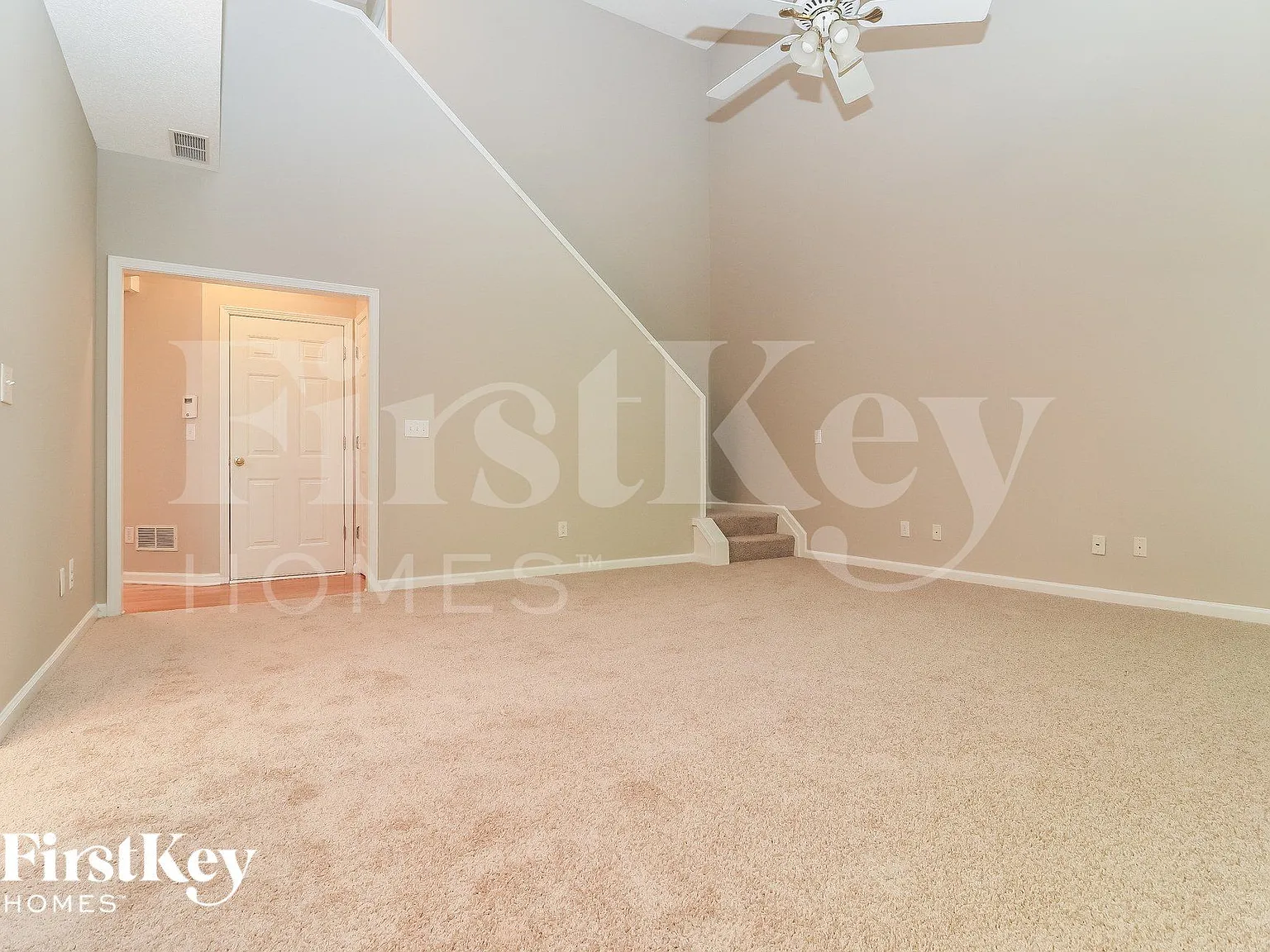 3 bed, 2.5 bath, 2331 sqft, $2,635 — Photo 4