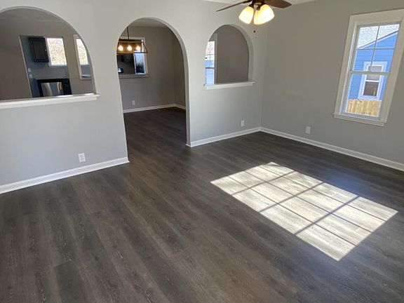 3rd image of 537 Wesley Ave