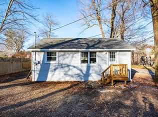 3 Helen Ave, Rutland, MA 01543