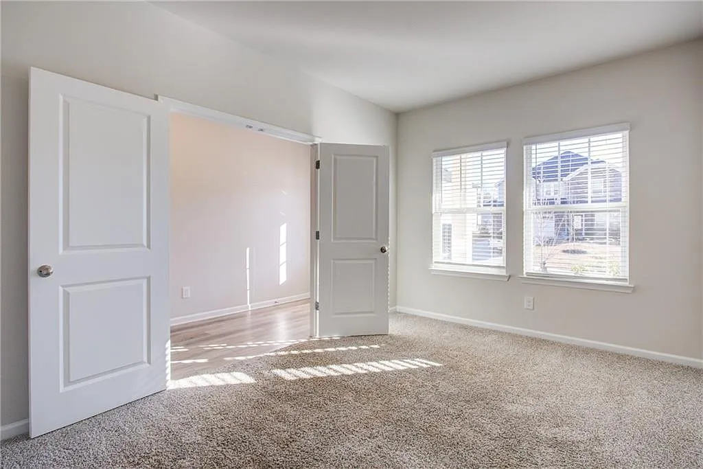61 Longleaf St — Photo 4