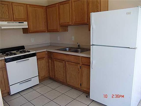 3rd image of 8836 Norton St #B