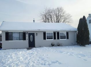 43 Highland Ave, Sicklerville, NJ 08081