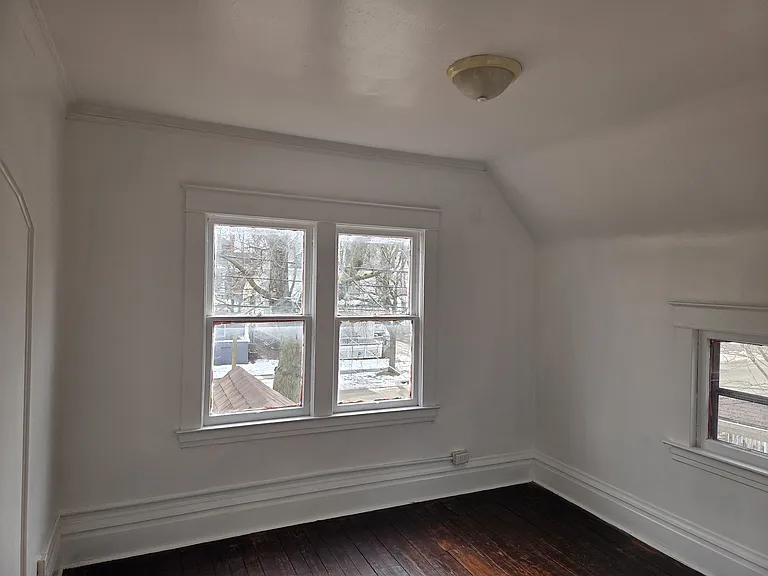 224 W Vine St #2 — Photo 7