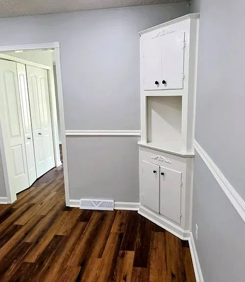 2814 Claiborne Rd NW — Photo 6