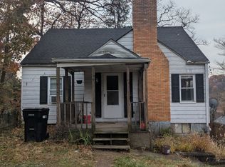 130 Russell Dr, Pittsburgh, PA 15209