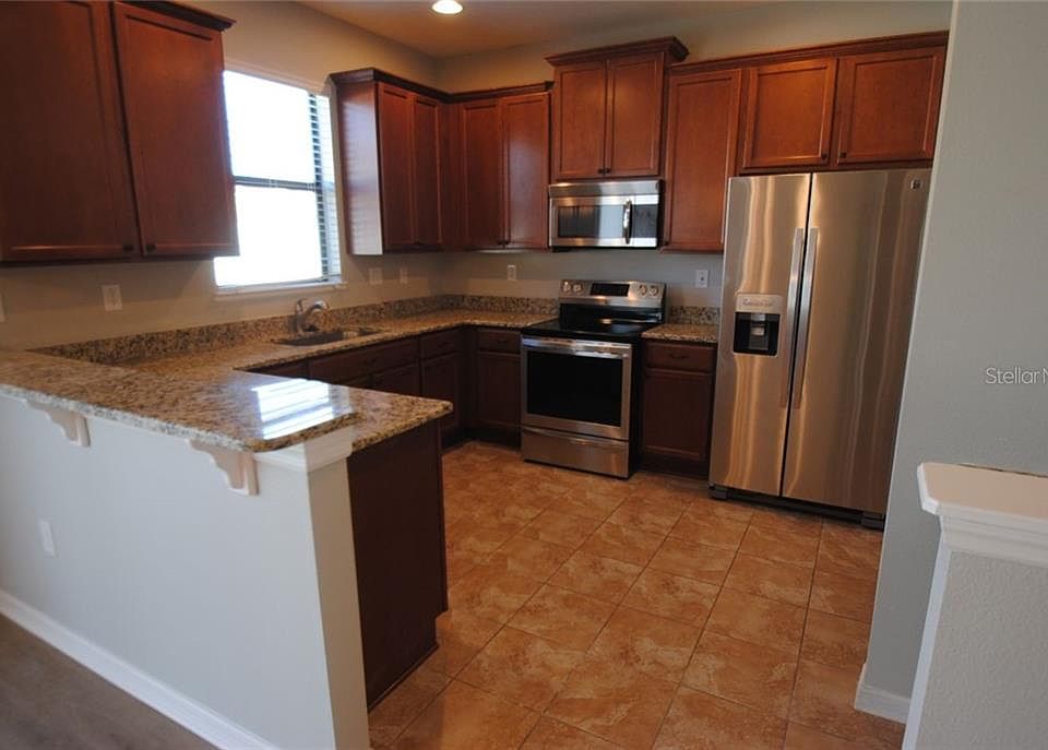 2nd image of 961 La Mirada Ct