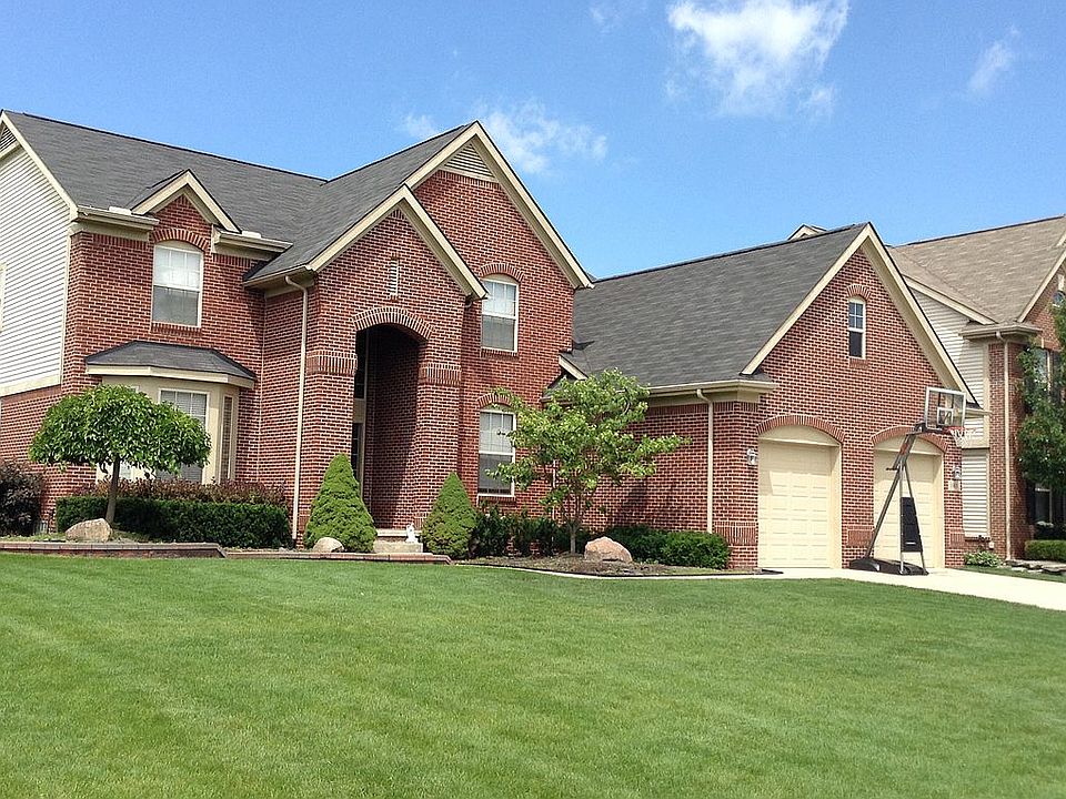 1st image of 1063 Grandview Dr