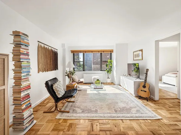 201 E 77th St APT 7A, New York, NY 10075