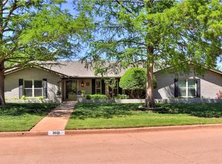3021 Willow Brook Rd, Oklahoma City, OK 73120