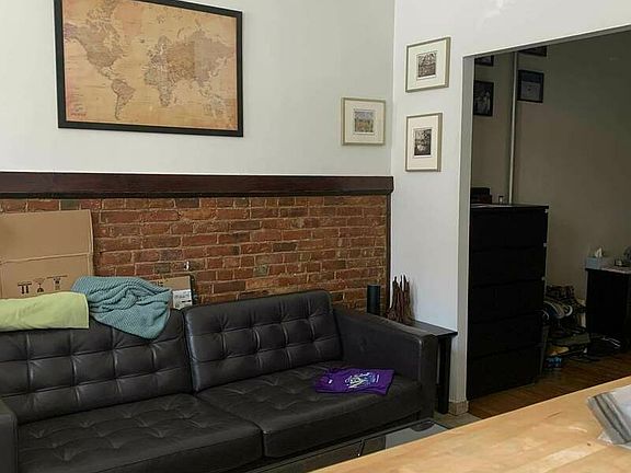 3rd image of 444 6th Ave #1