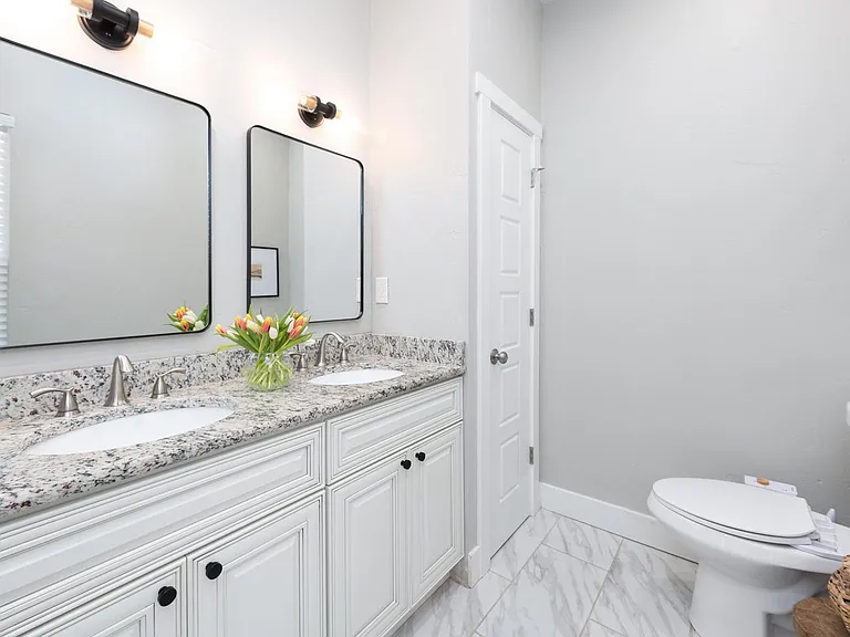 847 E Costilla St — Photo 14