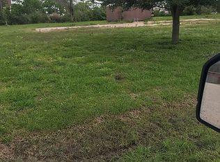 7631 Gayle Rd, Nederland, TX 77627